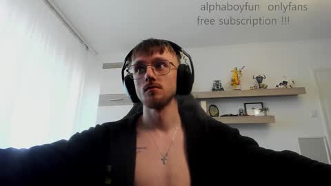 Andi online show from March 18, 10:10 am