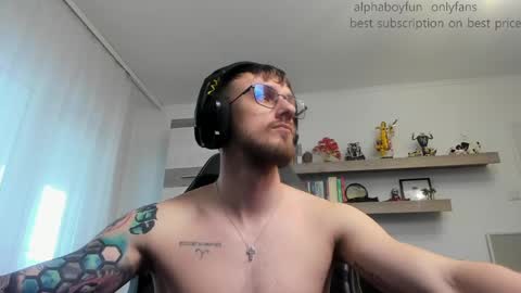 Andi online show from April 18, 1:24 pm