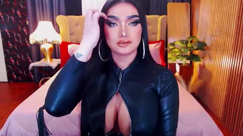 Alura Jhenson online show from February 7, 2:25 am