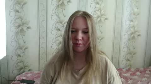 alya764770 online show from May 15, 10:50 pm