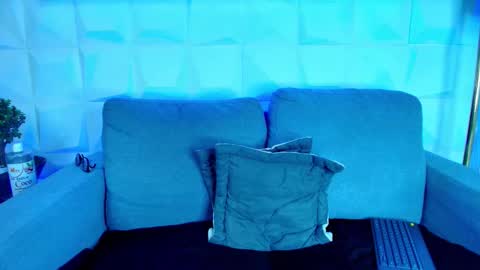 sopie online show from February 7, 11:57 am