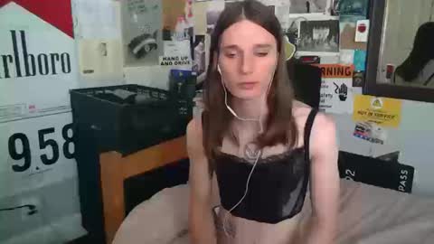 amabimbo25 online show from October 11, 10:35 pm