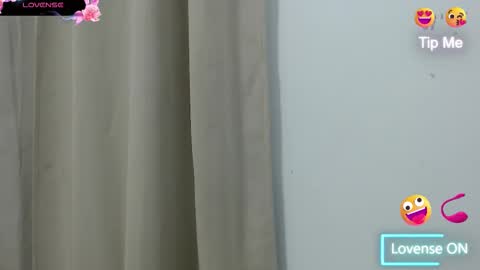 amaia_char online show from March 8, 2:04 am