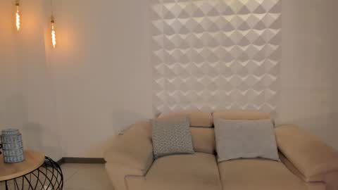 Amalia cruss online show from October 5, 11:34 pm