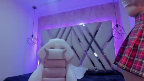 Amalia Im Back See you soon this January 7 at 10 pm Colombia time online show from March 12, 2:41 am