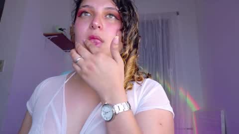 Amalia Im Back See you soon this January 7 at 10 pm Colombia time online show from January 9, 10:59 pm