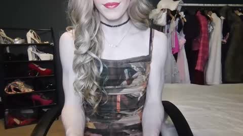 Amalie online show from January 25, 9:57 pm