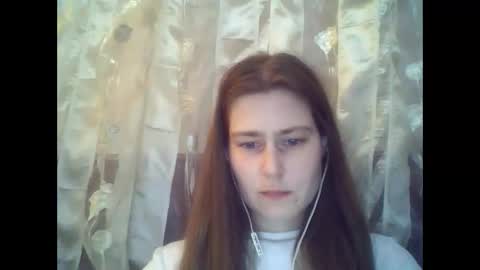 Dog mama online show from April 18, 7:07 pm