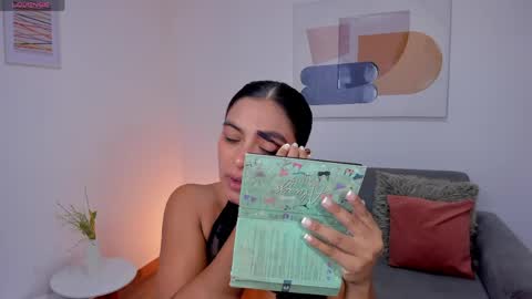 Amanda  online show from April 21, 10:22 am