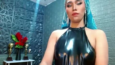 amandaleon online show from January 7, 7:42 am