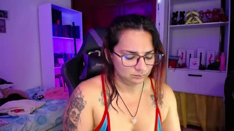 Susan online show from December 14, 9:56 pm