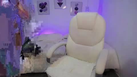 Amarantha online show from December 15, 1:18 pm