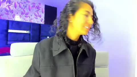 Emily online show from May 27, 11:29 am