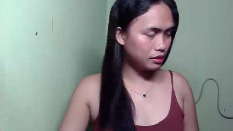 YELLA online show from January 14, 2:41 am