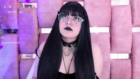   online show from October 9, 7:19 pm