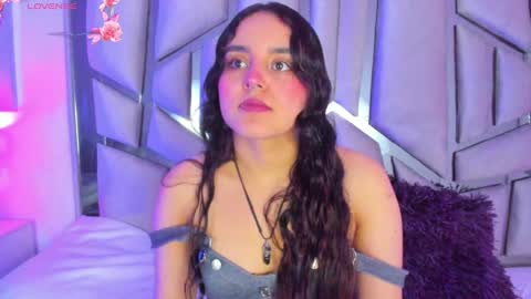   online show from March 6, 6:48 pm