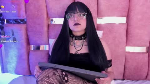   online show from September 19, 7:06 pm