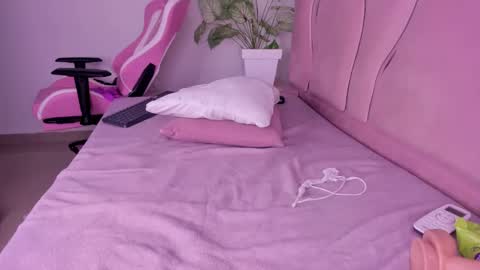 ambarasm online show from November 15, 2:29 pm