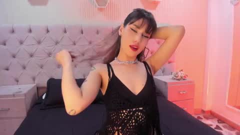 Ambar Dupont online show from July 12, 8:06 am