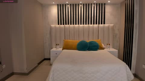 Ambar  online show from April 8, 11:02 am