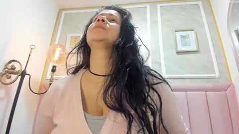   online show from November 22, 3:38 am