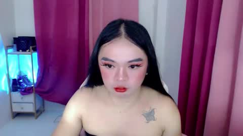 Snapshot of amber_fuck chatting on October 20, 4:34 pm Amber online show from October 20, 4:34 pm