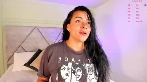 Amber Collins online show from November 23, 11:41 am