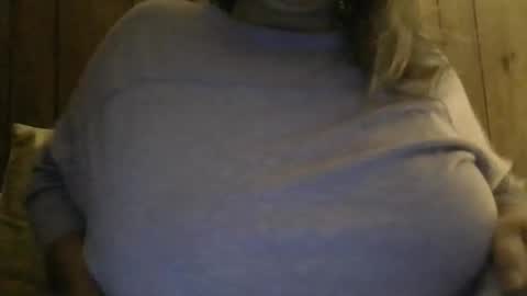 amberlixen online show from May 21, 2:07 am