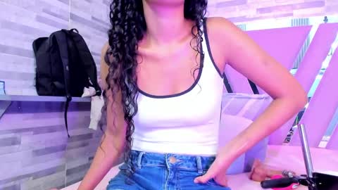 Amber online show from April 19, 5:58 pm