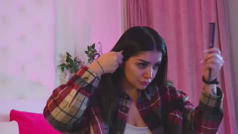 Amberseyes online show from March 10, 10:08 am