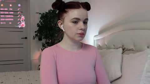 Amber online show from April 18, 8:42 pm