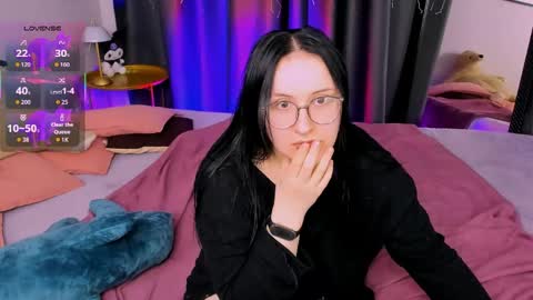 Ame online show from April 21, 9:11 pm