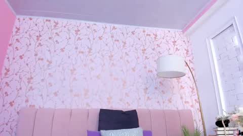 Amelia Adams online show from October 27, 7:14 pm