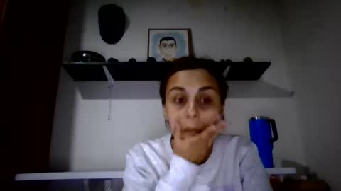 amelia online show from January 6, 3:10 am