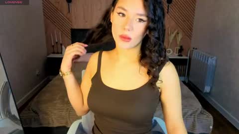Amelia online show from May 19, 9:05 am