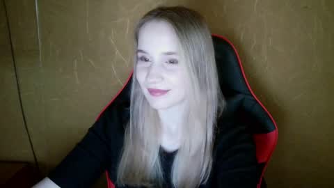 Amelia  online show from May 27, 1:30 pm