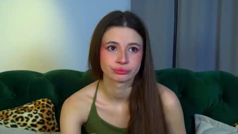 Amelia online show from October 16, 6:51 pm