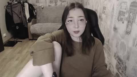 Amelia online show from February 18, 3:10 pm