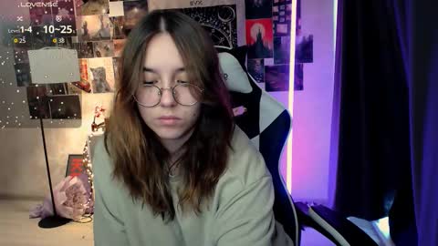 Snapshot of ameliameadd chatting on September 10, 7:31 am Amelia online show from September 10, 7:31 am