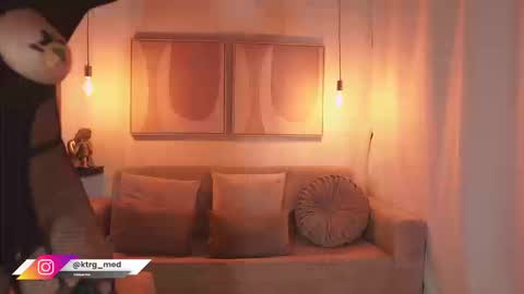    online show from March 13, 9:29 pm