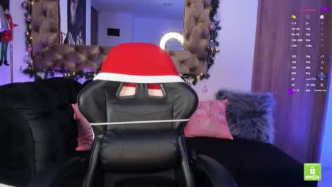          online show from November 27, 3:09 pm