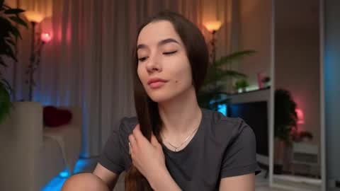 Amy  online show from June 5, 1:34 am