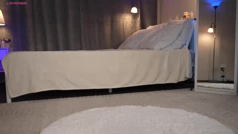 Amy  online show from November 20, 2:10 am