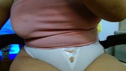 Mari online show from October 16, 1:33 pm