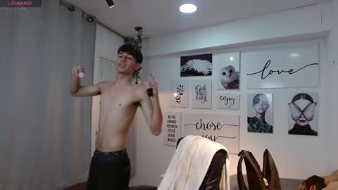 amethystshadow online show from November 15, 5:03 pm