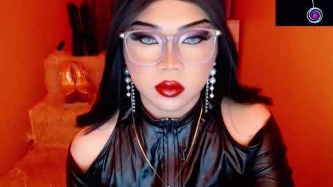 Queen Mireska online show from February 24, 4:54 pm