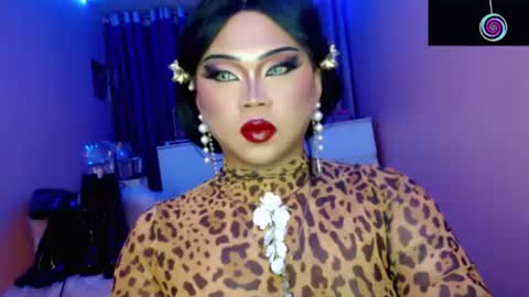 Queen Mireska online show from August 4, 4:58 pm