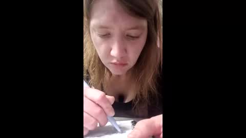 amileamariestar online show from February 25, 7:50 pm