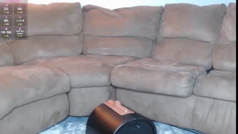 amilust online show from April 12, 9:52 pm