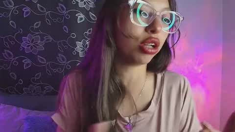 Ammelie online show from March 9, 11:31 pm